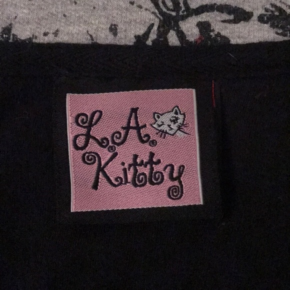 LA Kitty Beautiful Floral Sweater With Pockets - Picture 8 of 8